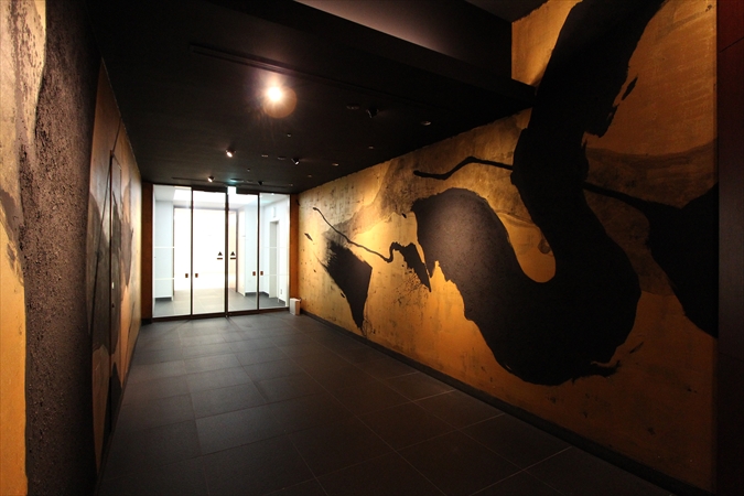 Artist in Hotel at Park Hotel Tokyo / JAPAN